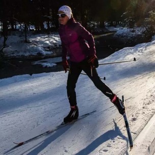  Soporte universal para esquí de fondo y bastones, 2